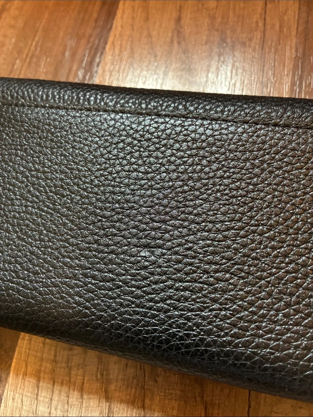 kate spade Black Pebbled Leather Fold Wallet with Logo-NWT